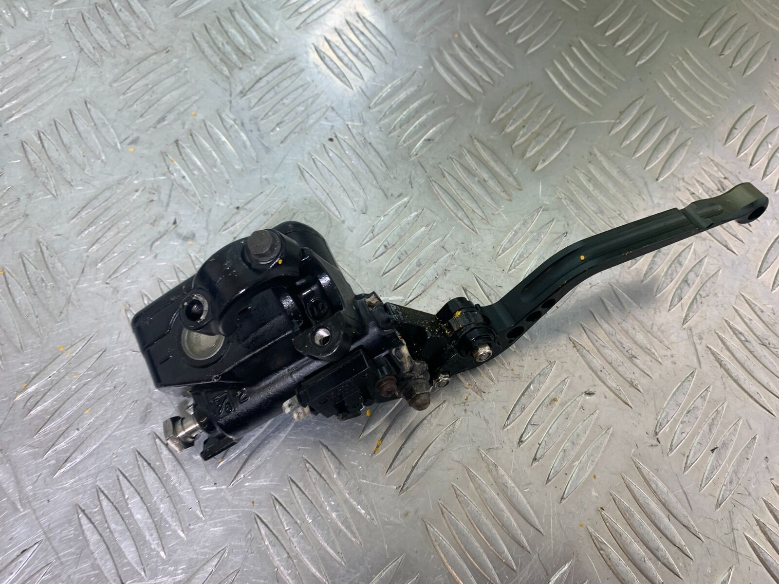 HONDA CBR600 CBR 600 F FRONT MASTER CYLINDER   YEAR 2000-2003(CMB1091)