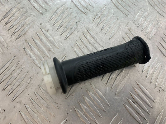 BENELLI TORNADO TNT 125 THROTTLE TWIST GRIP   YEAR 2024 (CMB1090)