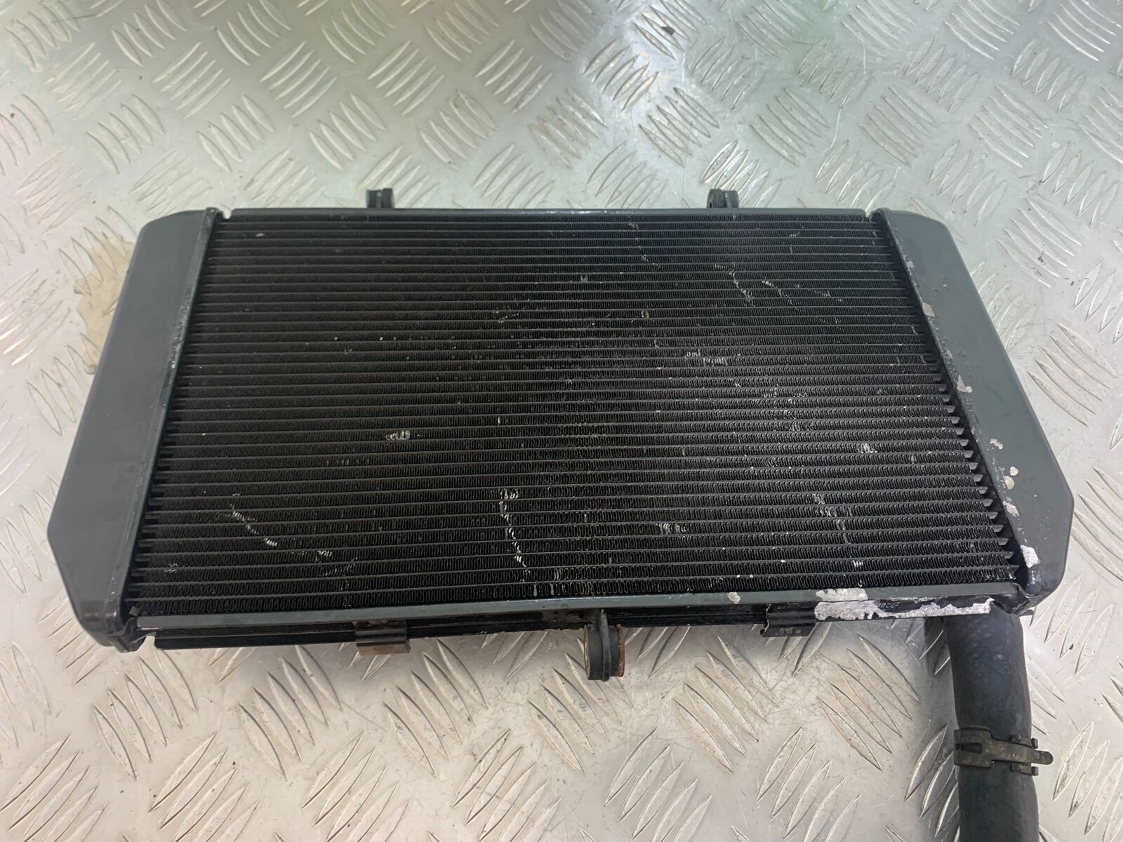 KAWASAKI Z800 Z 800 RADIATOR  YEAR 2013-2017 (CMB1059)