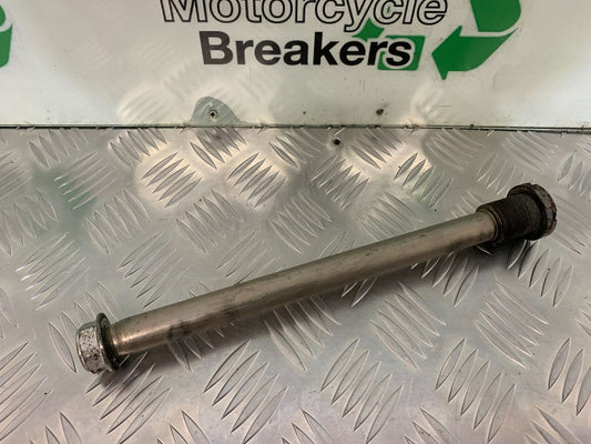 SUZUKI GSXR600 GSXR 600 K8 SWINGARM SPINDLE   YEAR 2009 (STOCK 939)