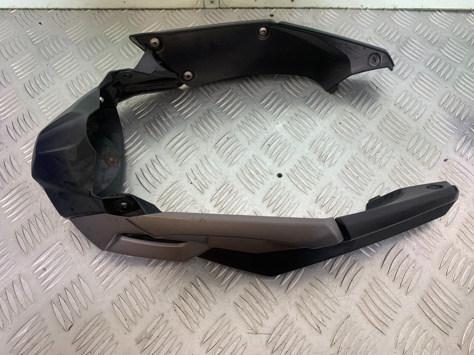 TRIUMPH TIGER 800 FRONT MUDGUARD YEAR 2011-2014 (CMB1113)