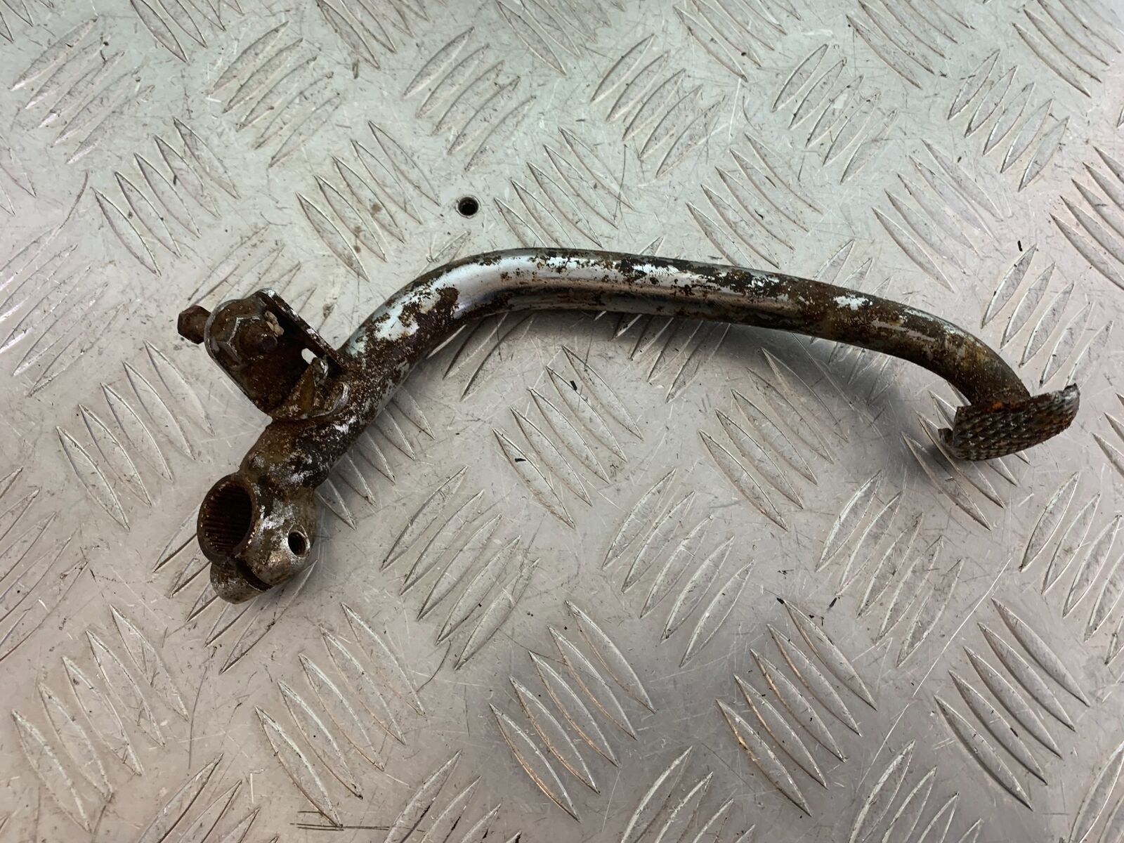 HONDA CX500 CX 500 REAR BRAKE PEDAL   YEAR 1978-81 (CMB1079)