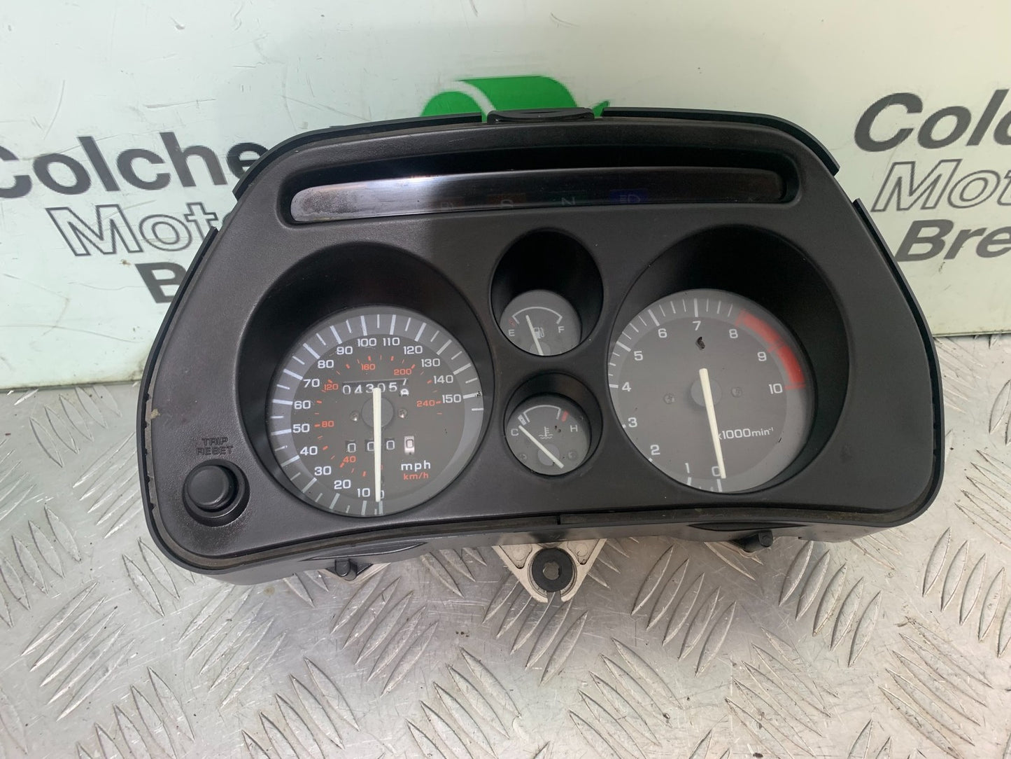 HONDA ST1100 PAN EUROPEAN CLOCK SPEEDO DASH YEAR 1993-2001 (CMB1195)