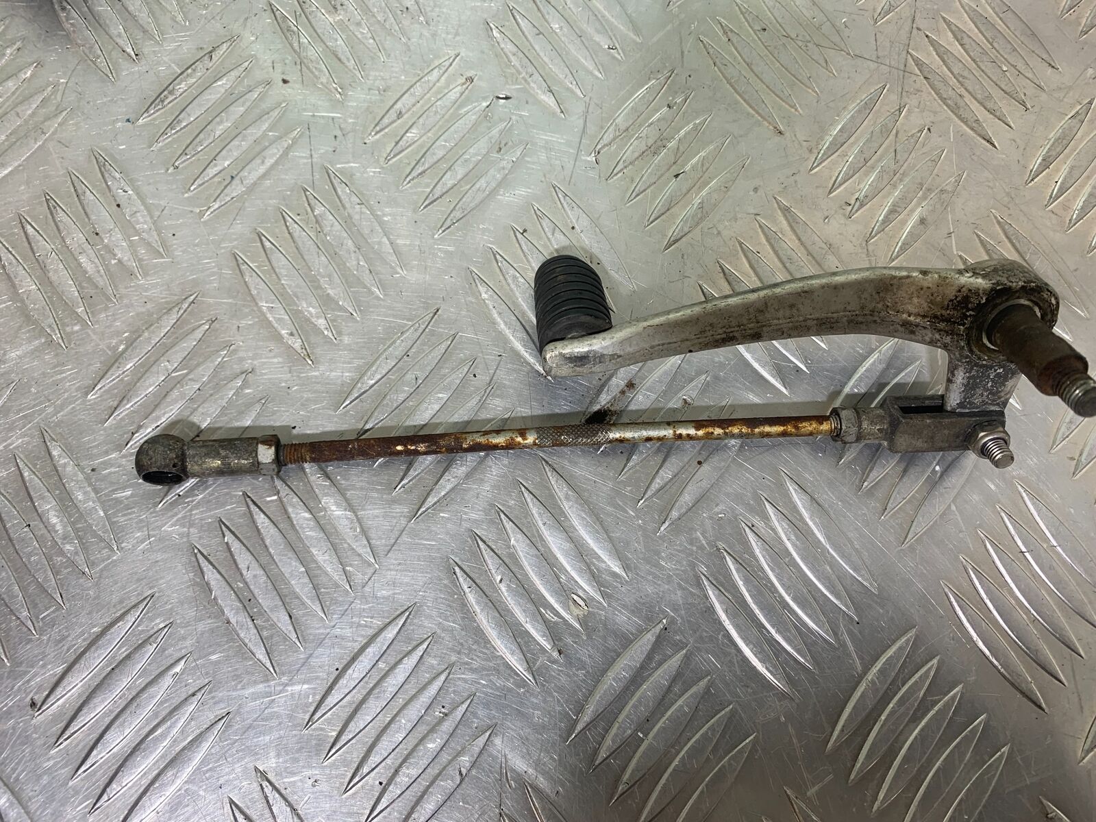 APRILIA RS50 RS 50 GEAR LEVER  YEAR 1996-1998 (CMB1132)