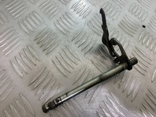 HONDA CBR125 CBR 125 GEAR SHAFT   YEAR 2004-06  (CMB1040)