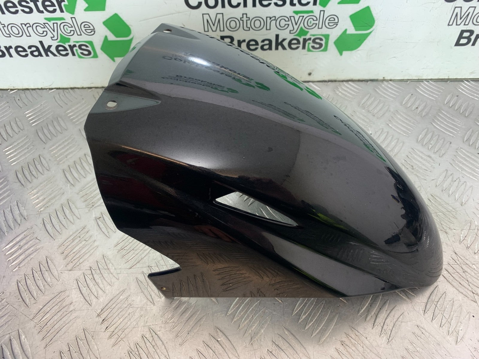 TRIUMPH 1050 SPRINT GT FRONT MUDGUARD YEAR 2010-2016 (CMB1250)