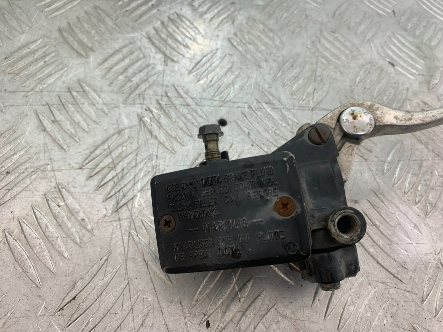 KAWASAKI Z750 Z 750 FRONT BRAKE MASTER CYLINDER  YEAR 2004-2006  (CMB1234)
