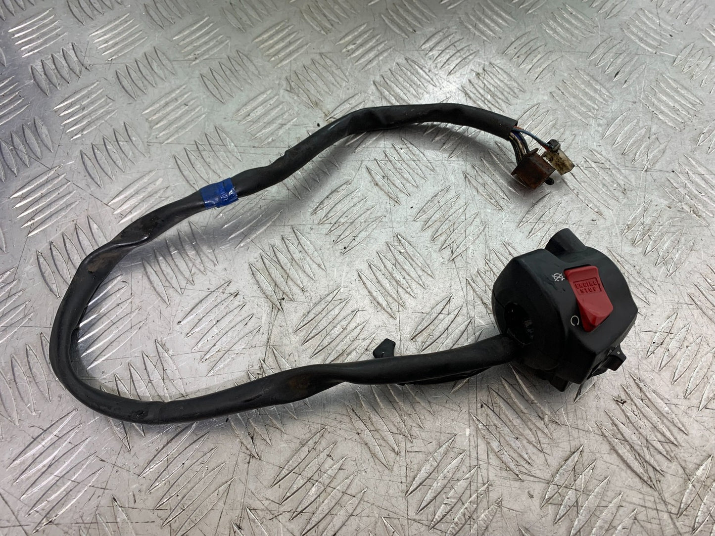 HONDA CBF600 CBF 600 RIGHT SWITCH GEAR  YEAR 2004 -07 (CMB1247)