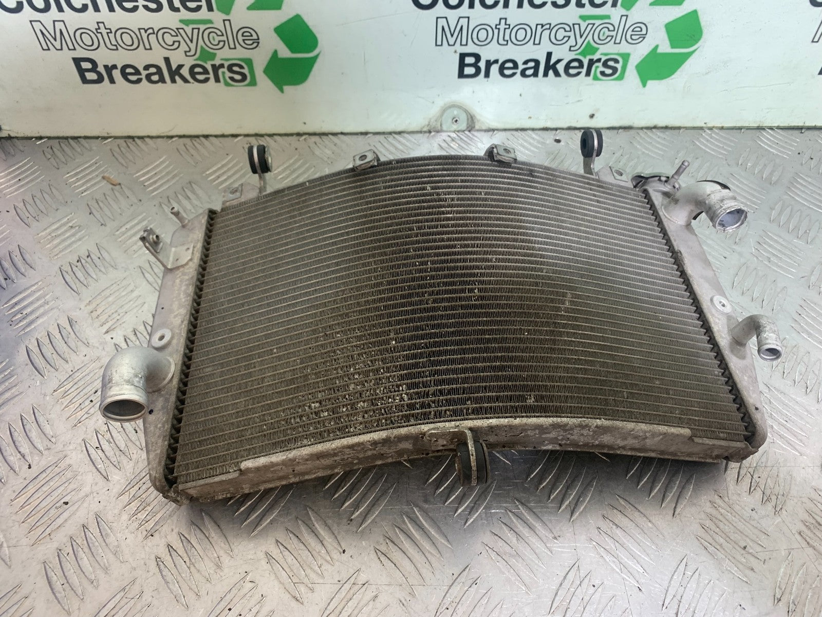 YAMAHA YZF R1 14 B BIG BANG RADIATOR   2009-14 (CMB1175)