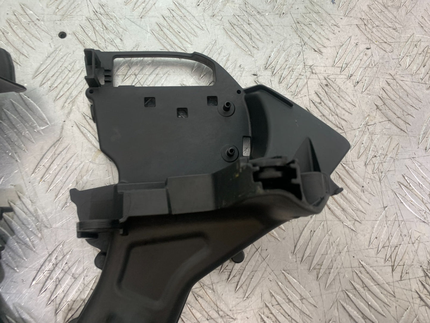 APRILIA TUONO 1000 V4R CLOCK MOUNTING BRACKET  YEAR 2011-13  (CMB1331)