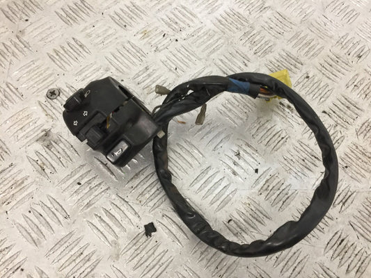 SUZUKI AN 250 BURGMAN LEFT SWITCH GEAR YEAR 1999  (STOCK 881)