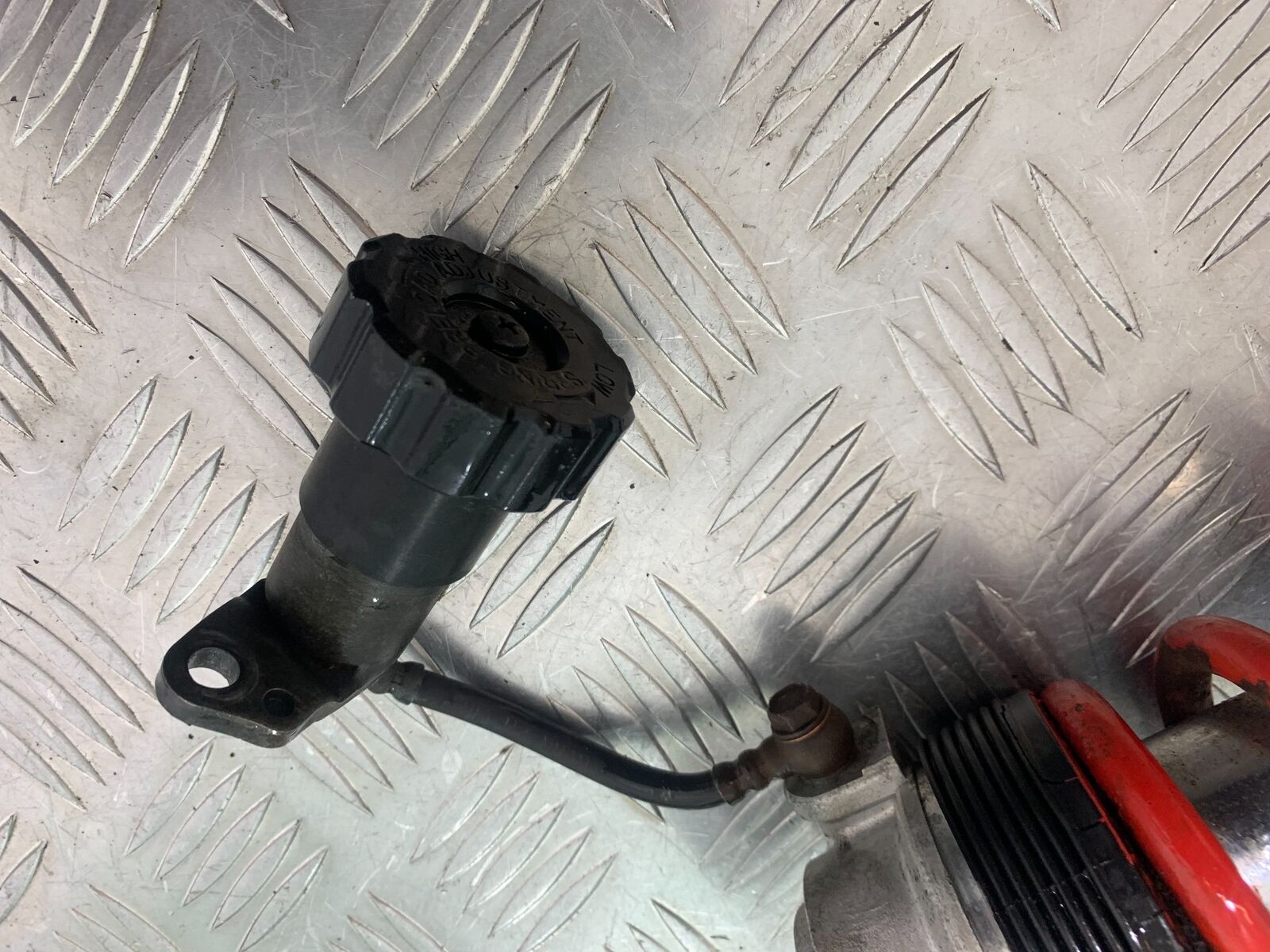HONDA VFR400 VFR 400 NC21 REAR SHOCK   YEAR 1986-87 (CMB1043)