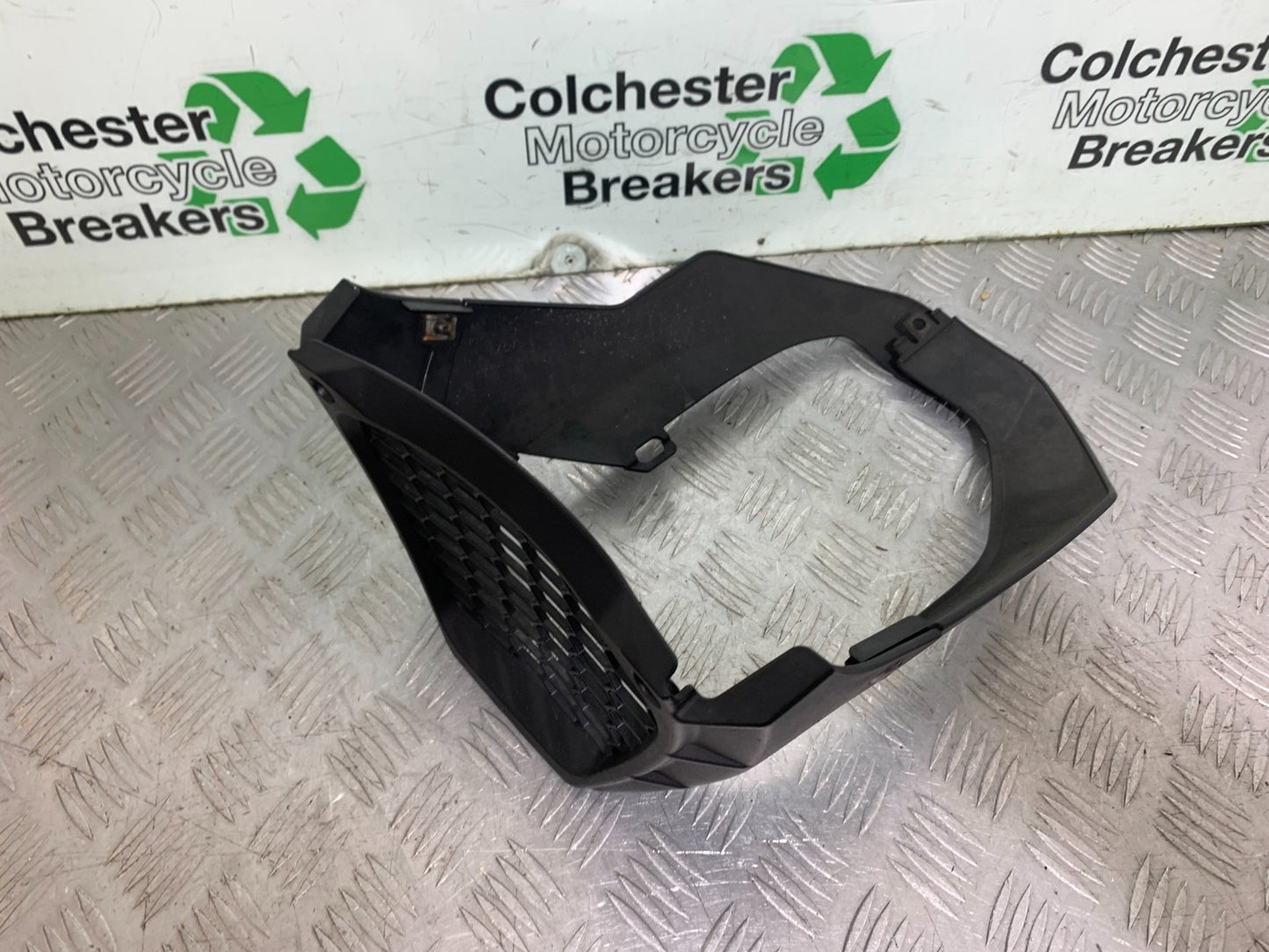 APRILIA TUONO 1000 V4R BELLY PAN YEAR 2011-13  (CMB1316)