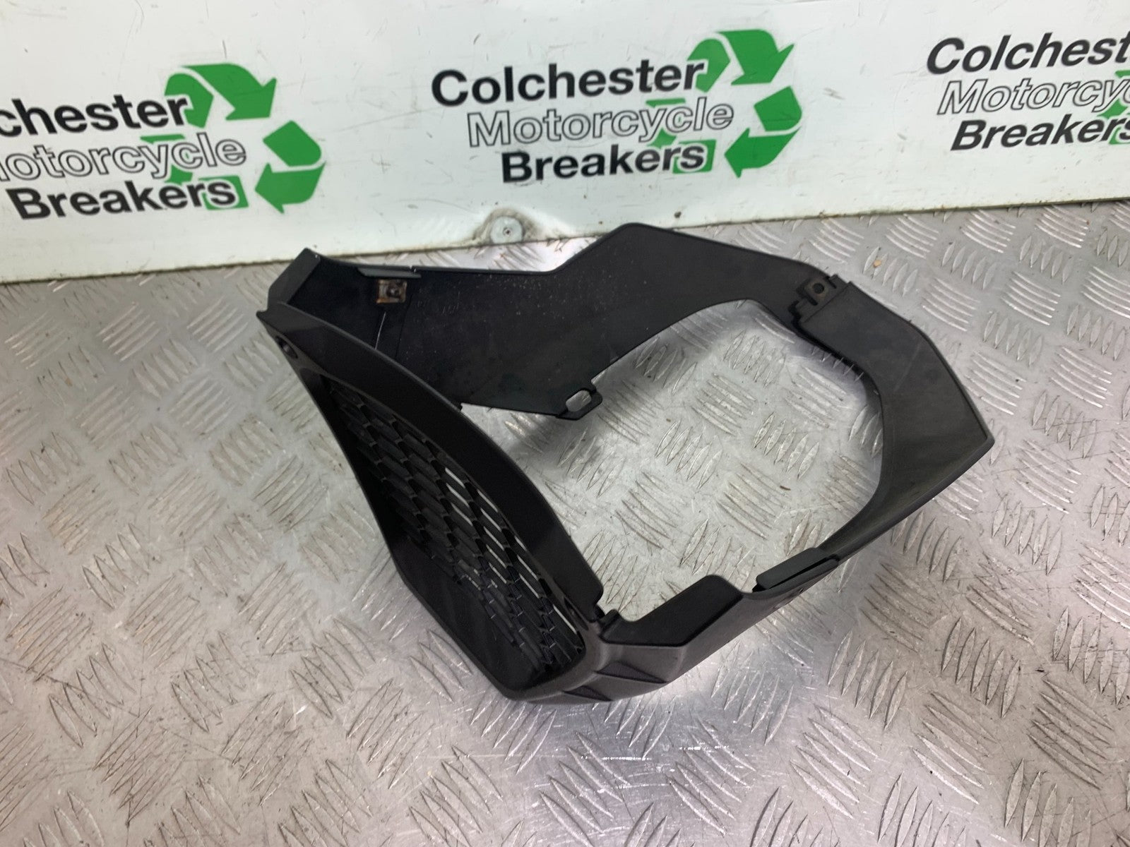 APRILIA TUONO 1000 V4R BELLY PAN YEAR 2011-13  (CMB1316)