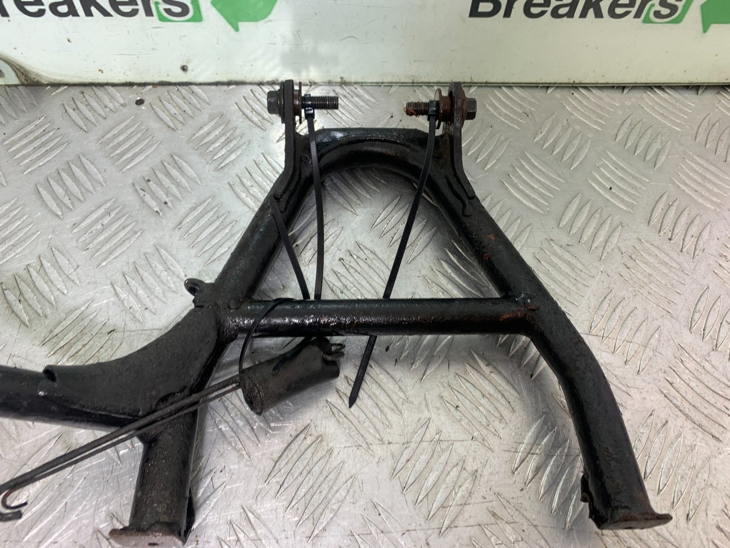 HONDA CBR1100 BLACKBIRD CENTER STAND  YEAR 1999-2005 (CMB1232)