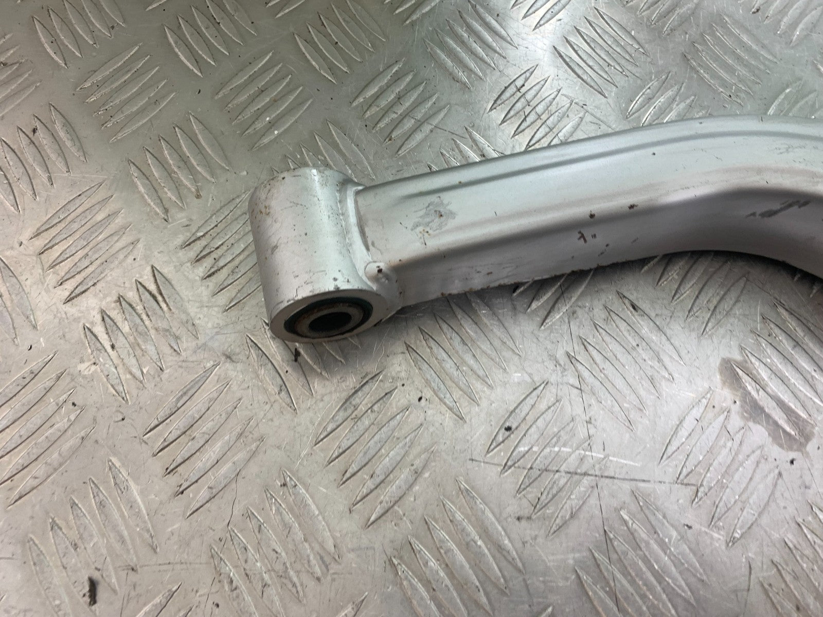 BMW R850 R R850R WISH BONE   YEAR 1994-2002 (CMB1170)