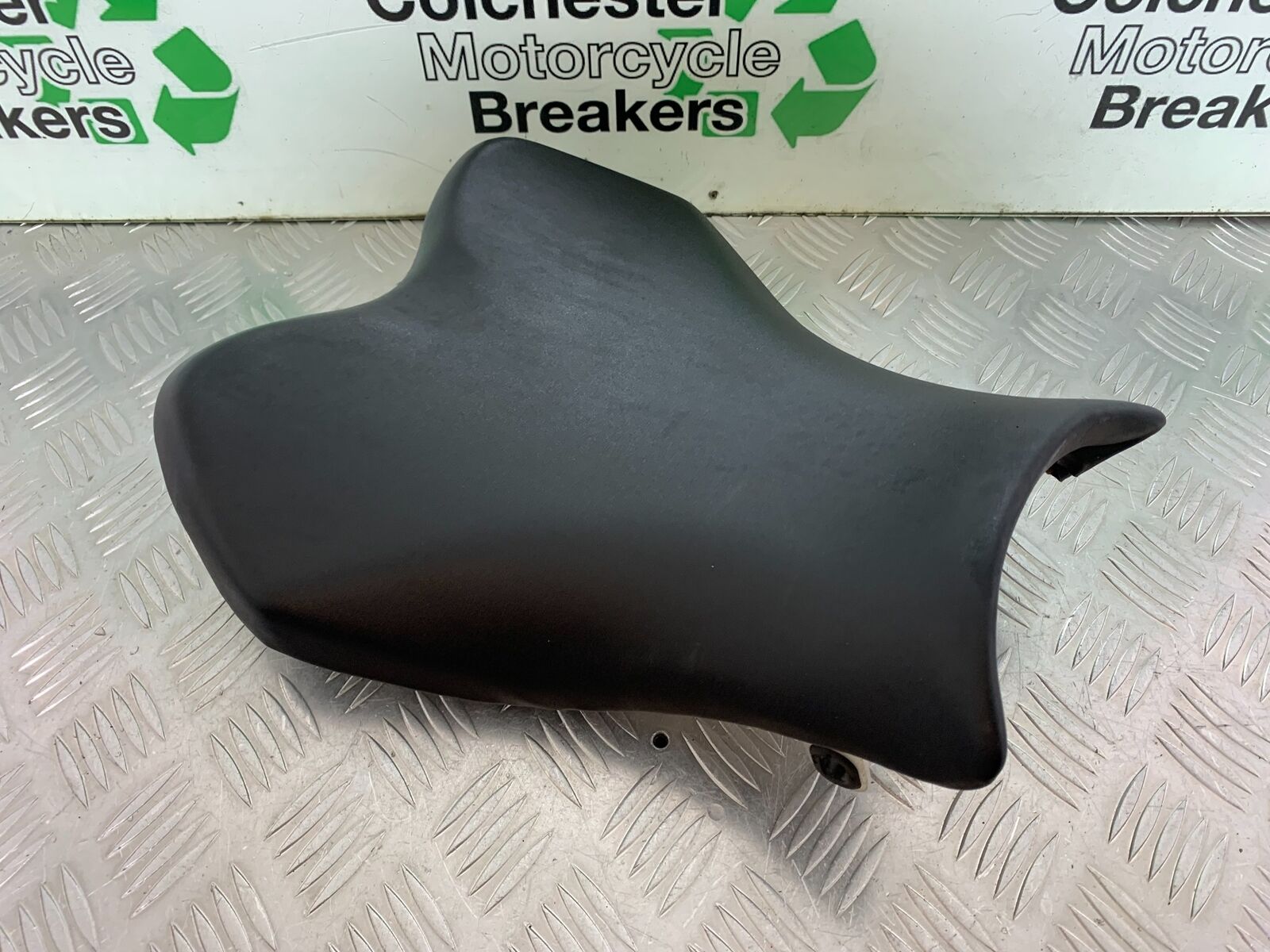 SUZUKI GSXR1000 GSXR 1000 FRONT SEAT  2009-2016 (CMB1049)