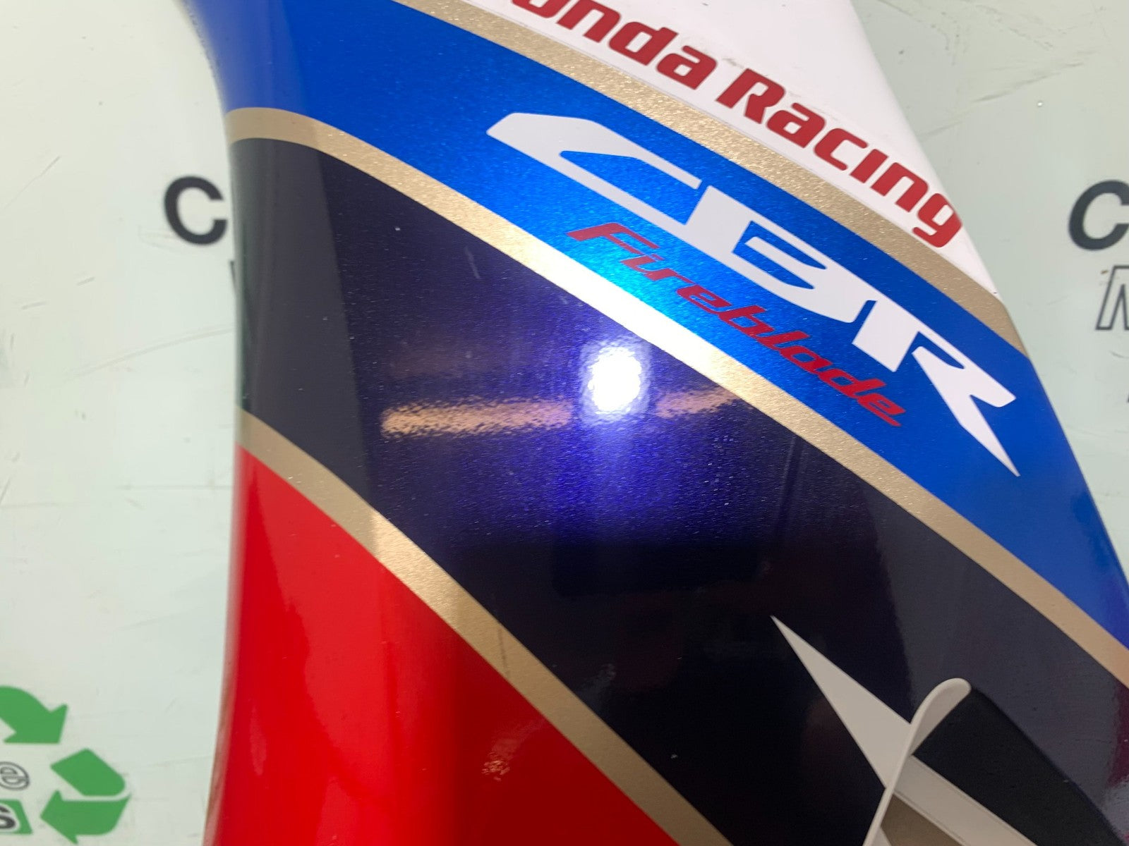 HONDA CBR1000 rr FIREBLADE LEFT FAIRING PANEL   YEAR 2012-2016 (CMB1198)