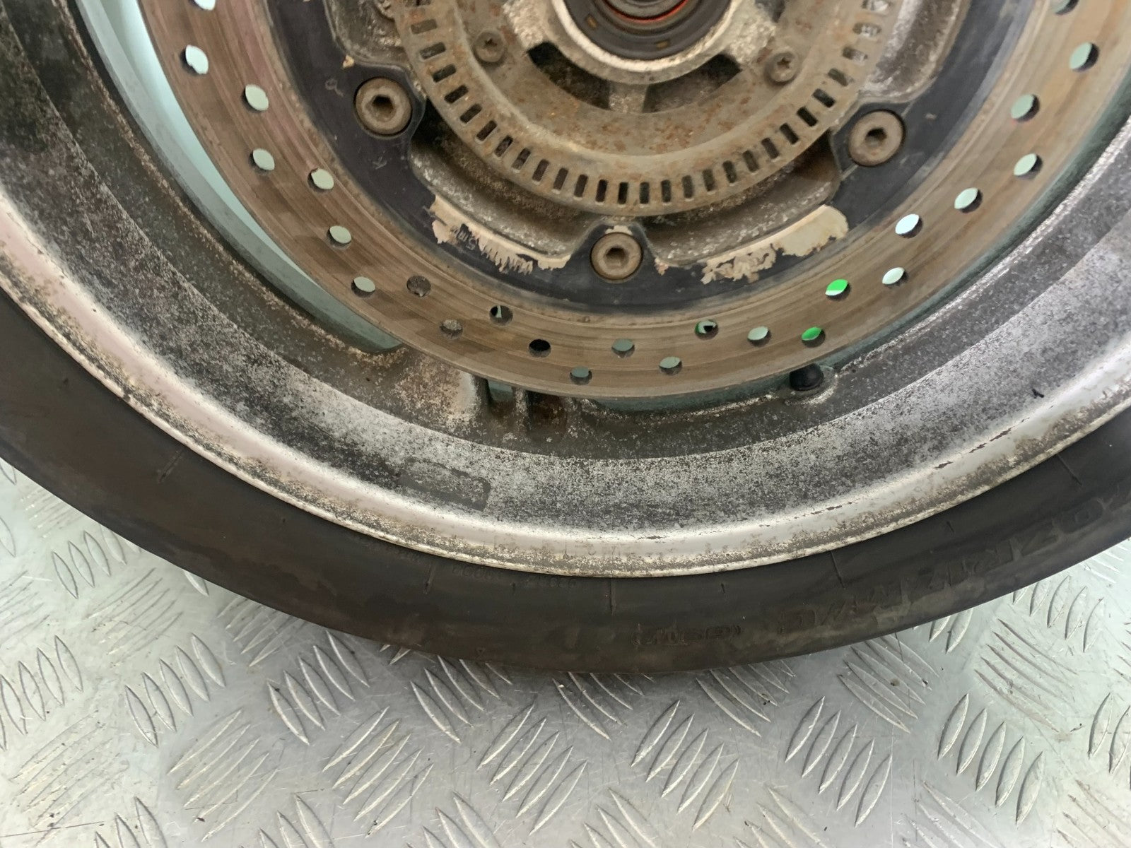 HONDA NT 700 V DEAUVILLE REAR WHEEL   YEAR 2006-2011 (CMB1211)