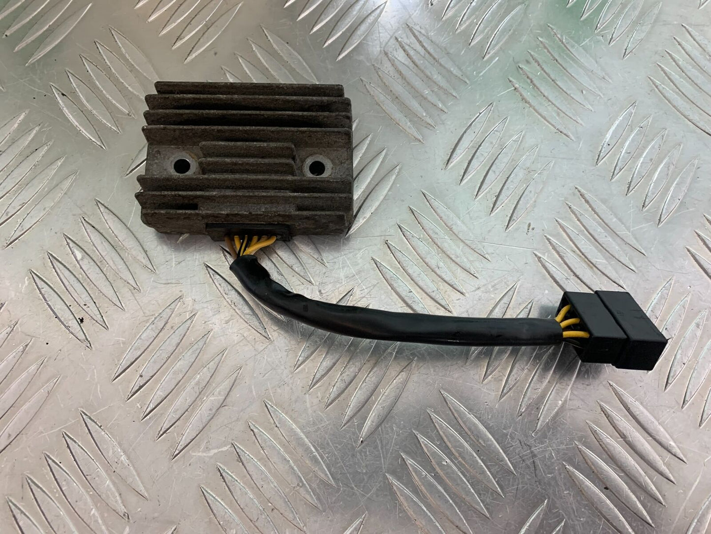KAWASAKI ER5 ER 5 REGULATOR  YEAR 1997-2007 (CMB1003)