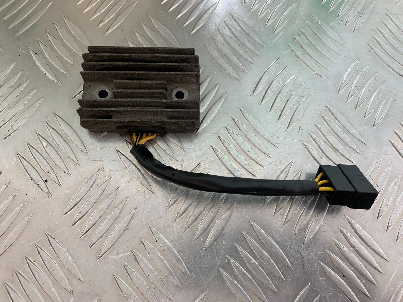 KAWASAKI ER5 ER 5 REGULATOR  YEAR 1997-2007 (CMB1003)