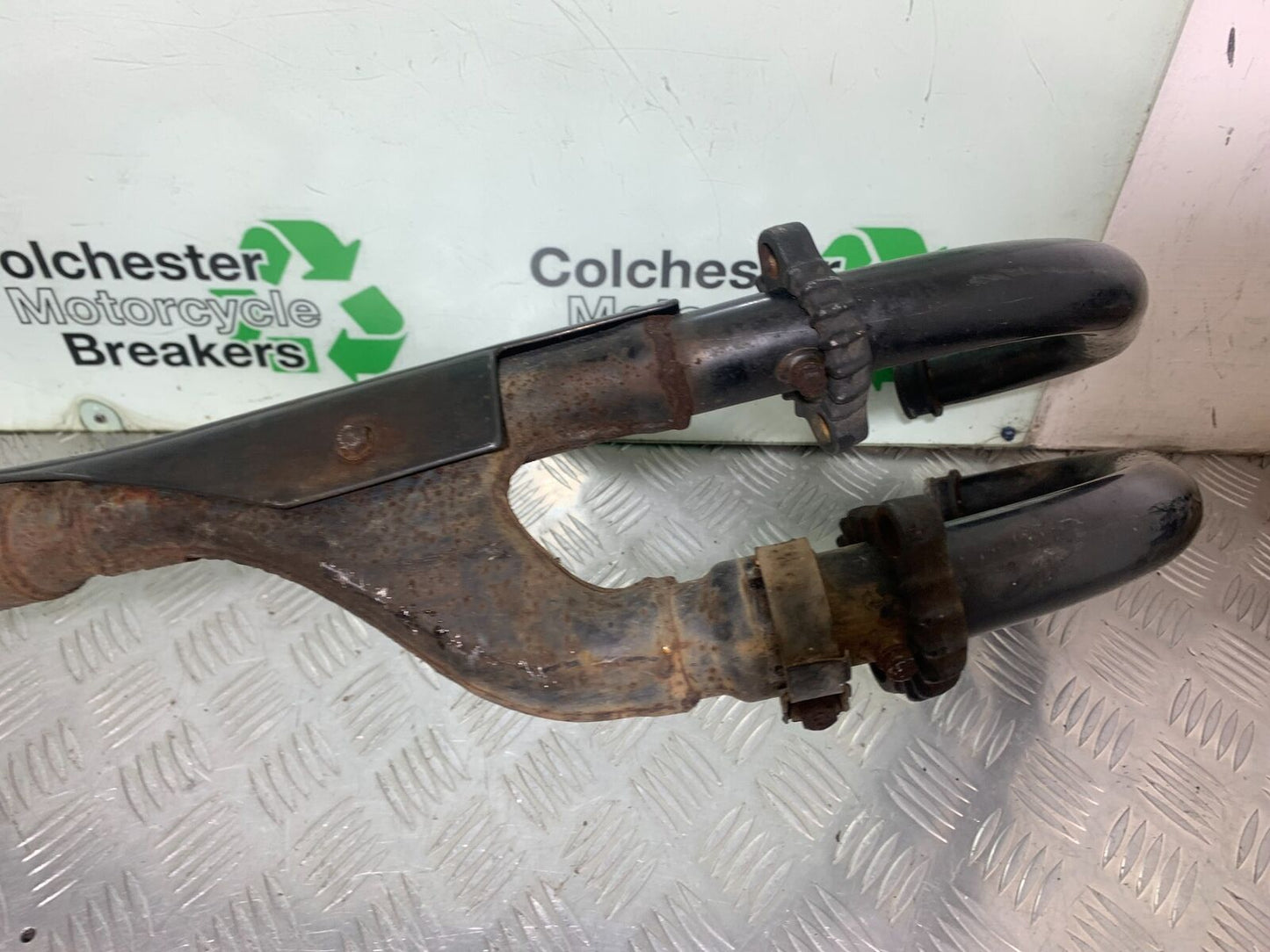 YAMAHA XS1100 MIDNIGHT SPECIAL RIGHT EXHAUST   YEAR 1980-1982 (CMB1122)
