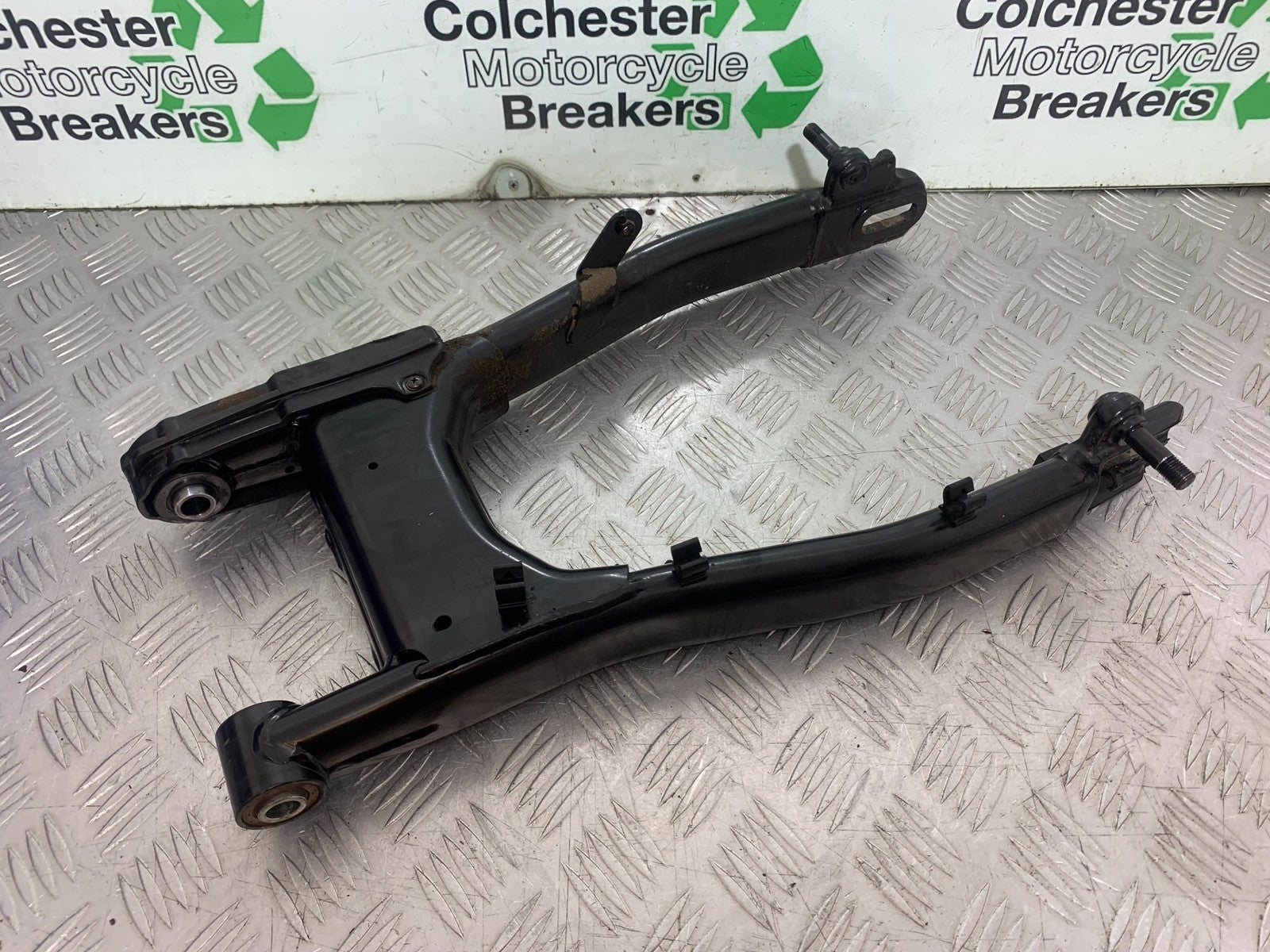 BSA 650 GOLD STAR SWINGARM YEAR 2022-2025 (CMB1262)