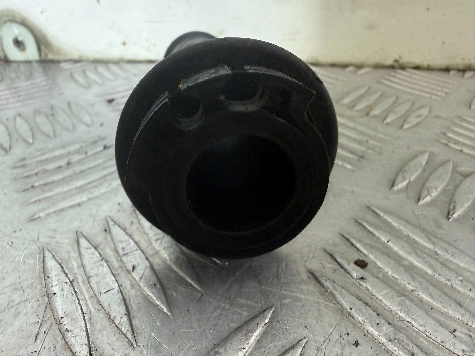 YAMAHA XT660 OEM THROTTLE TWIST GRIP YEAR 2004-2016