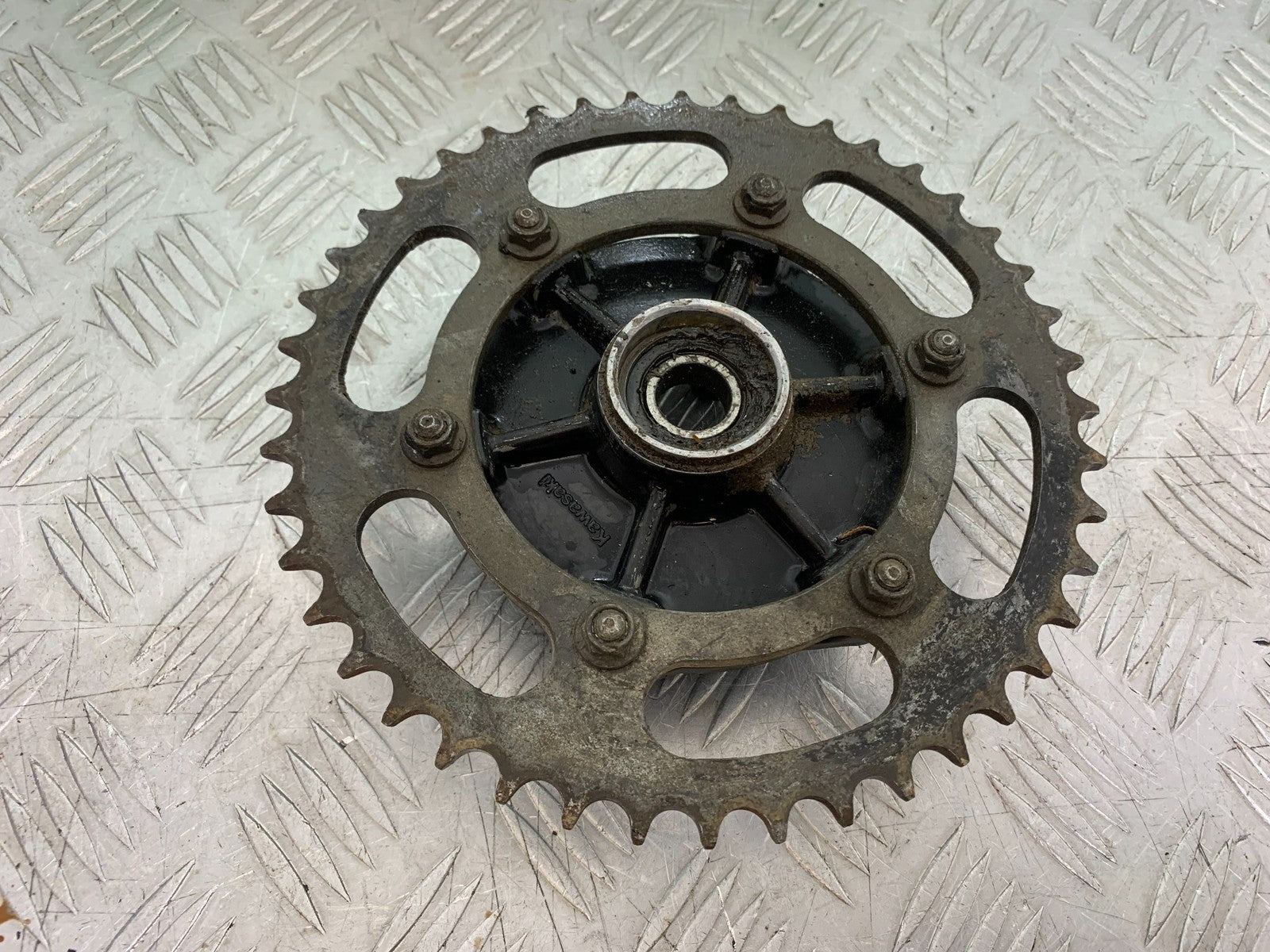 KAWASAKI KLR250 KLR 250 SPROCKET CARRIER   YEAR 1984-2001 (CMB1225)