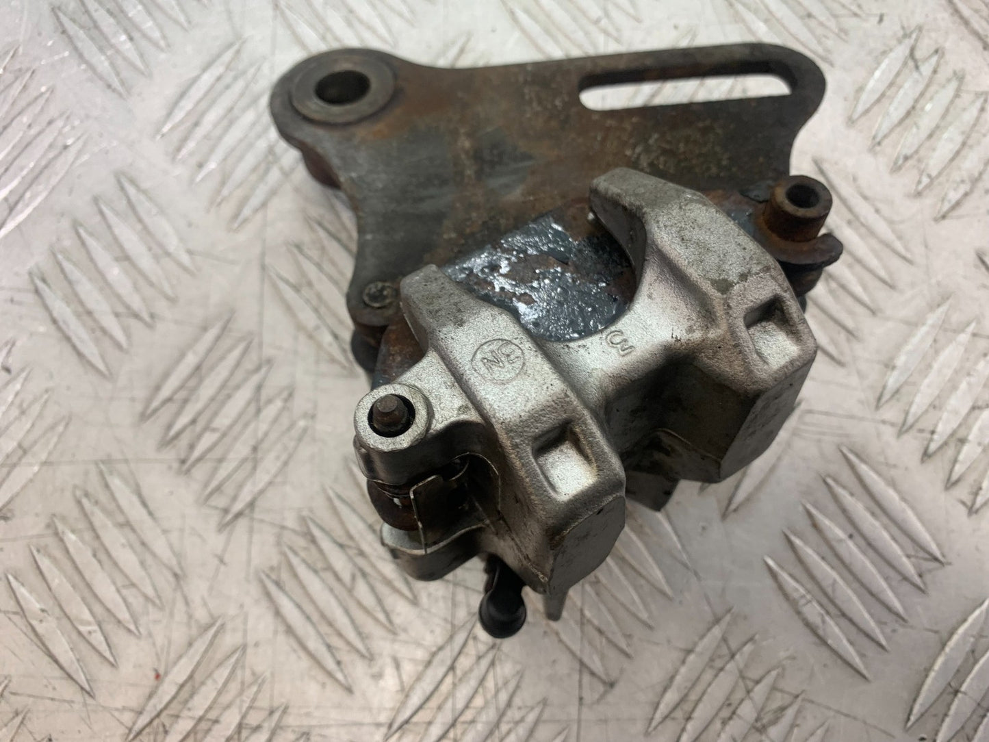 HONDA XL125 VARADERO REAR BRAKE CALIPER  YEAR 2001-2006  (CMB1210)