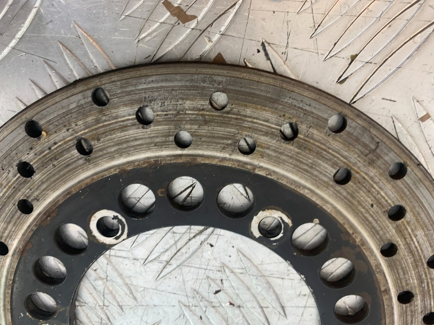YAMAHA YZF1000 THUNDERACE REAR BRAKE DISC  YEAR 1997-2000 (CMB1204)