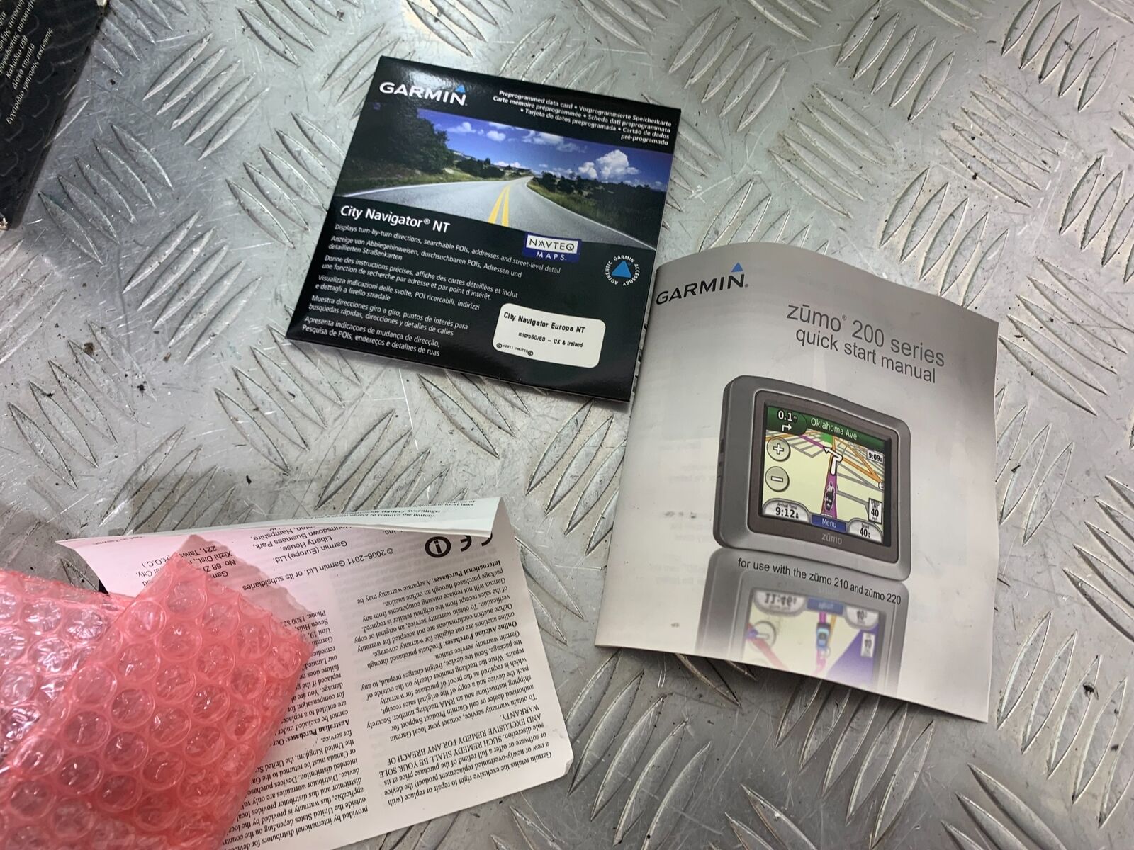 HONDA KAWASAKI SUZUKI YAMAHA GARMIN ZUMO 220 MOTORCYCLE SAT NAV