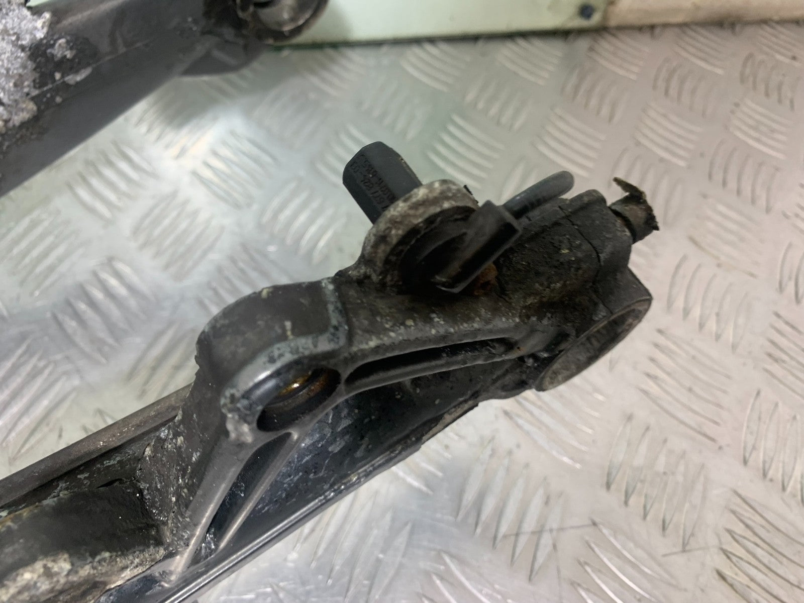 BMW K1300 S K 1300 S FORKS  YEAR 2009-16 (CMB1216)