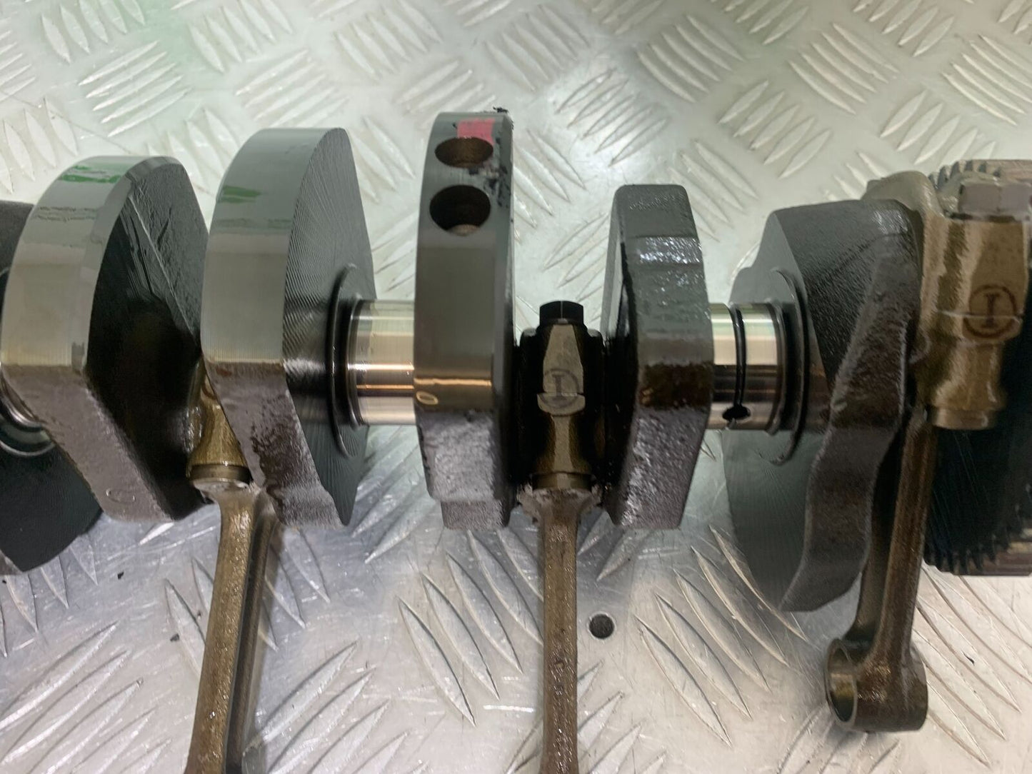 KAWASAKI ZX9R ZX9 C CRANKSHAFT  YEAR 1998-99 (STOCK 903)