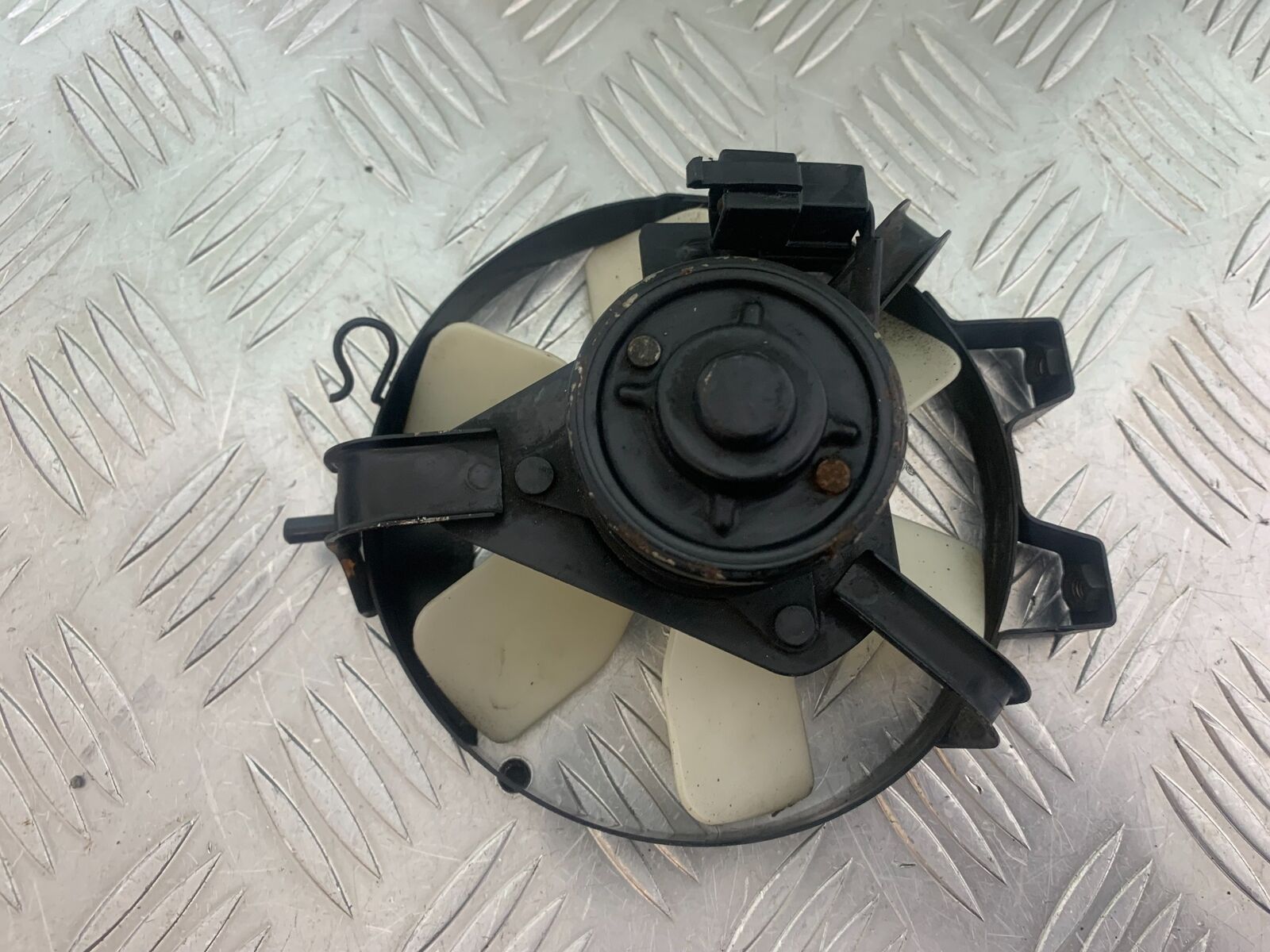 HONDA VFR400 VFR 400 NC21 RADIATOR FAN  YEAR 1986-87 (CMB1043)