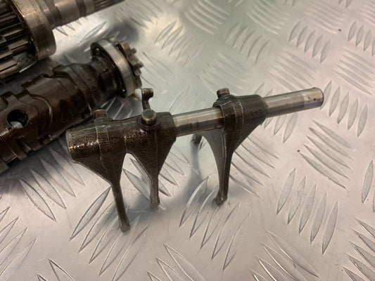 HONDA CBR1100 BLACKBIRD GEARBOX  YEAR 1999-05 (STOCK 961)
