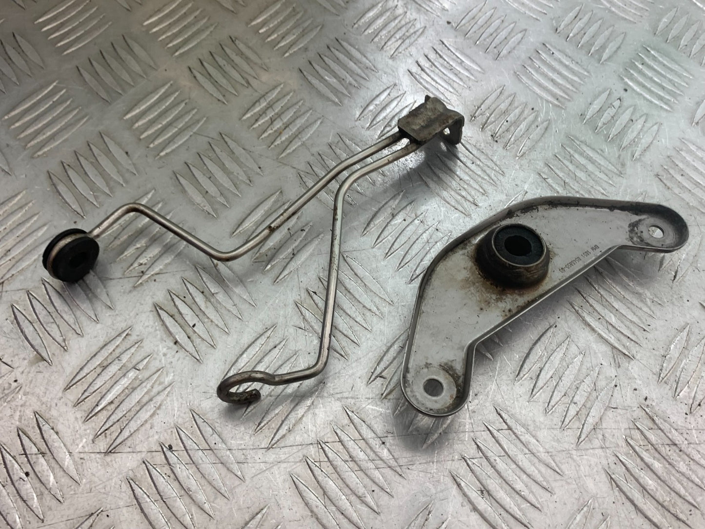 BMW S1000 RR OIL COOLER BRACKET  YEAR 2015-2018 (CMB1246)