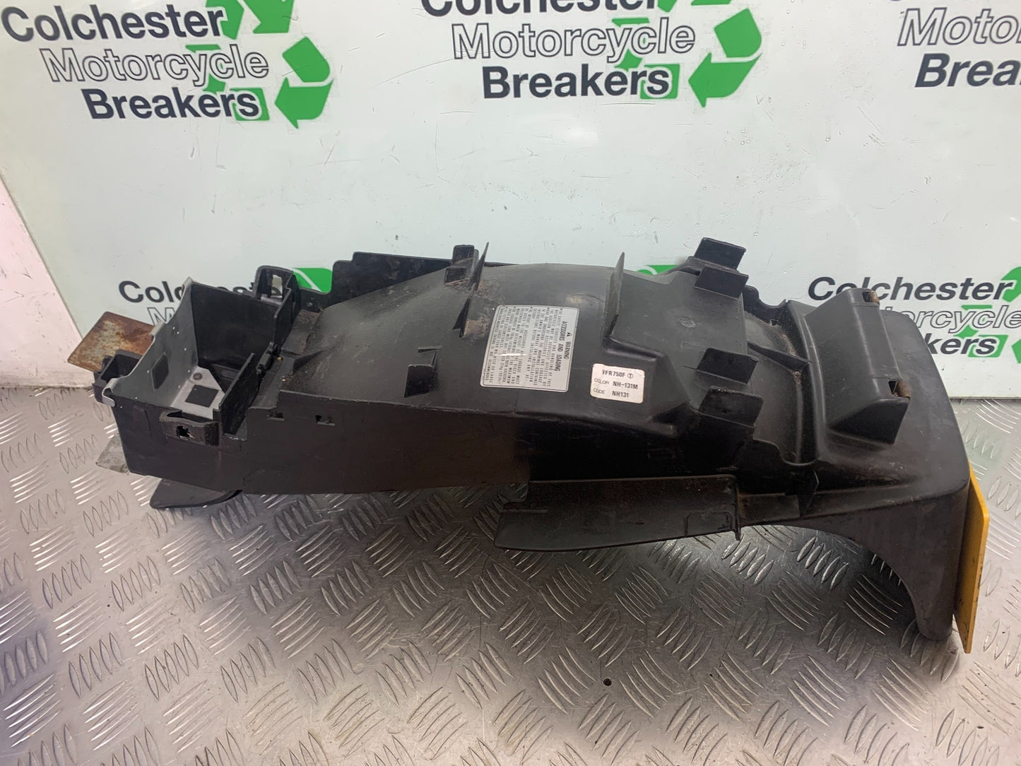 HONDA VFR750 VFR 750 REAR MUDGUARD  YEAR 1994-1997 (CMB1156)