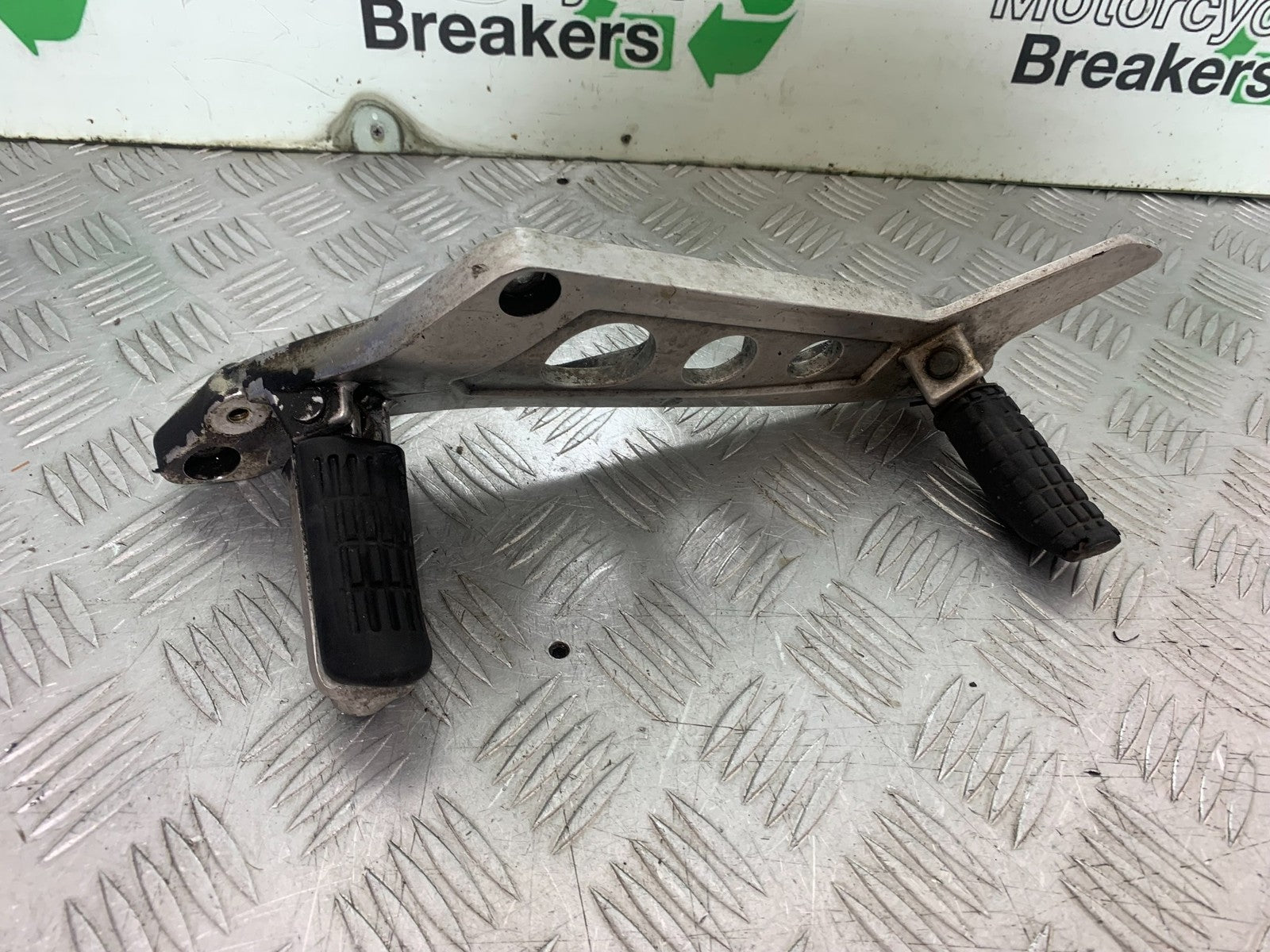 HONDA NTV 600 REVERE LEFT HANGER  YEAR 1988-1996  (CMB1281)