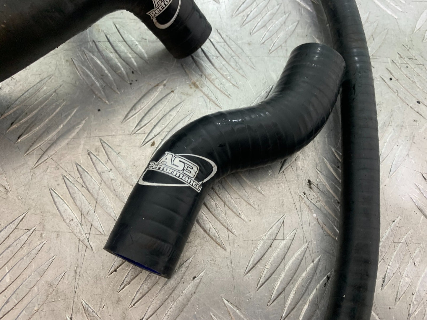 TRIUMPH TROPHY 900 HOSES  YEAR 1991-95 (CMB1251)