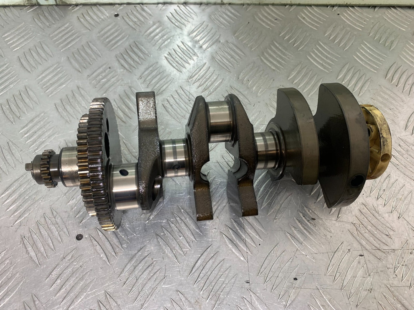 TRIUMPH 955i SPRINT ST CRANKSHAFT  YEAR 1999-2004