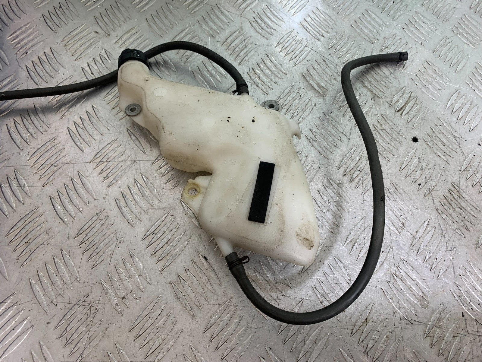APRILIA RSV1000 RSV 1000 MILLE COOLANT BOTTLE  1998- 2003 (CMB1184)