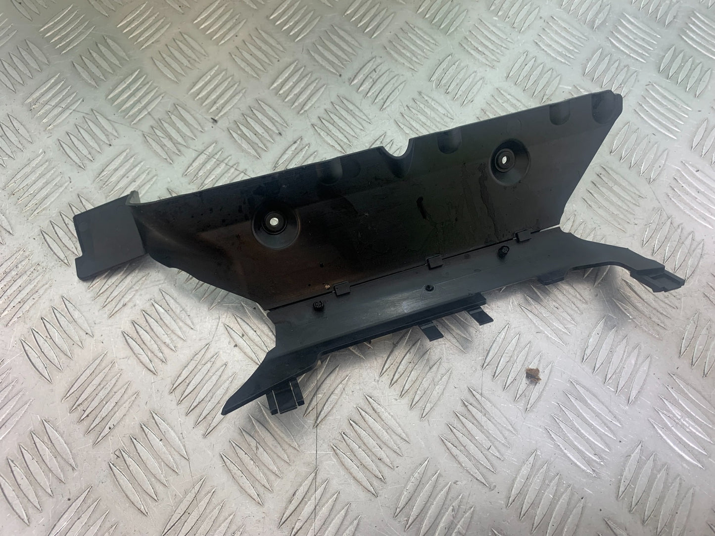 BMW M1000 R ENGINE COVER  YEAR 2023-2024 (CMB1140)