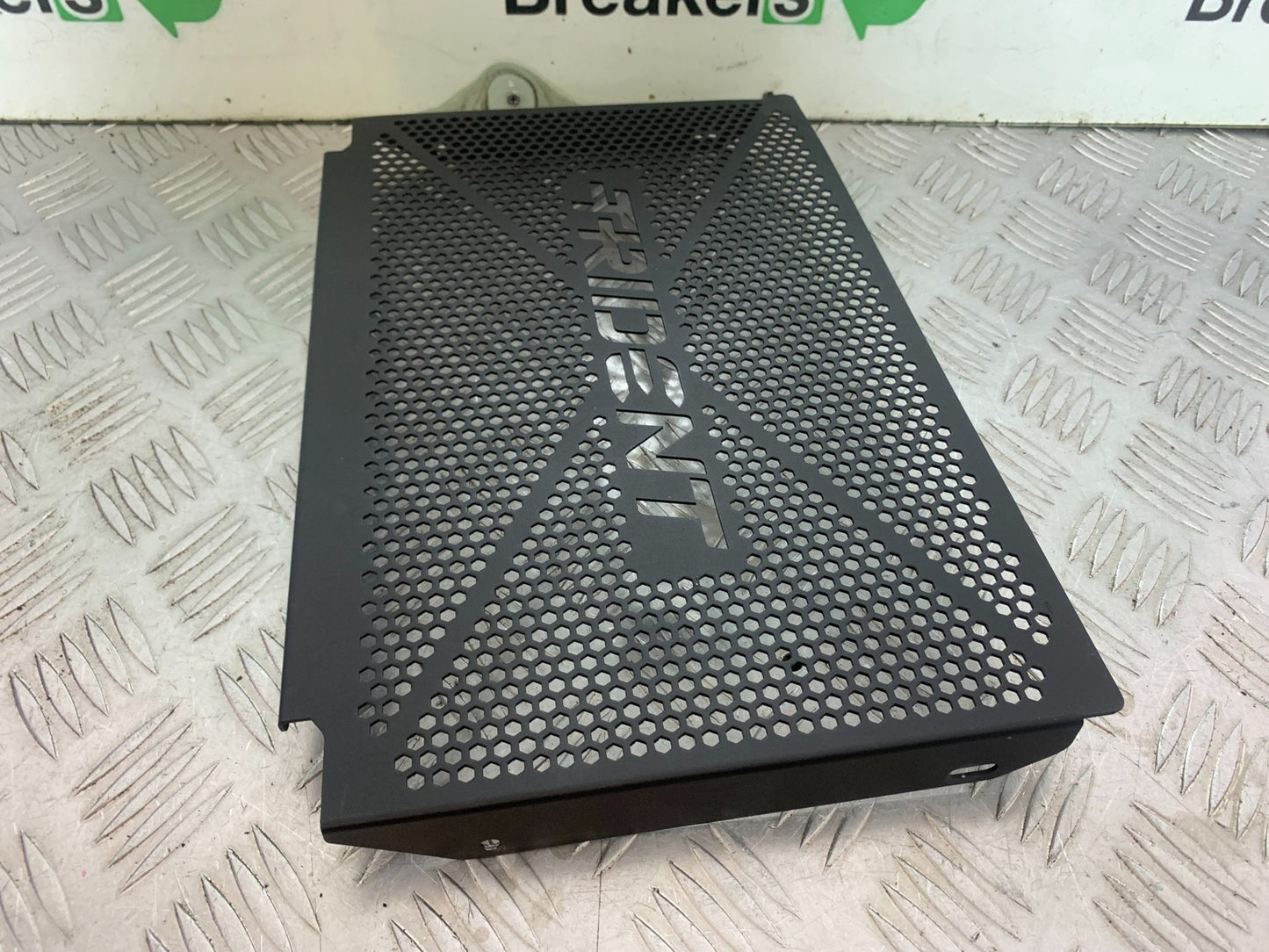 TRIUMPH TRIDENT 660 RADIATOR GRILL  YEAR 2021-2024 (CMB1148)