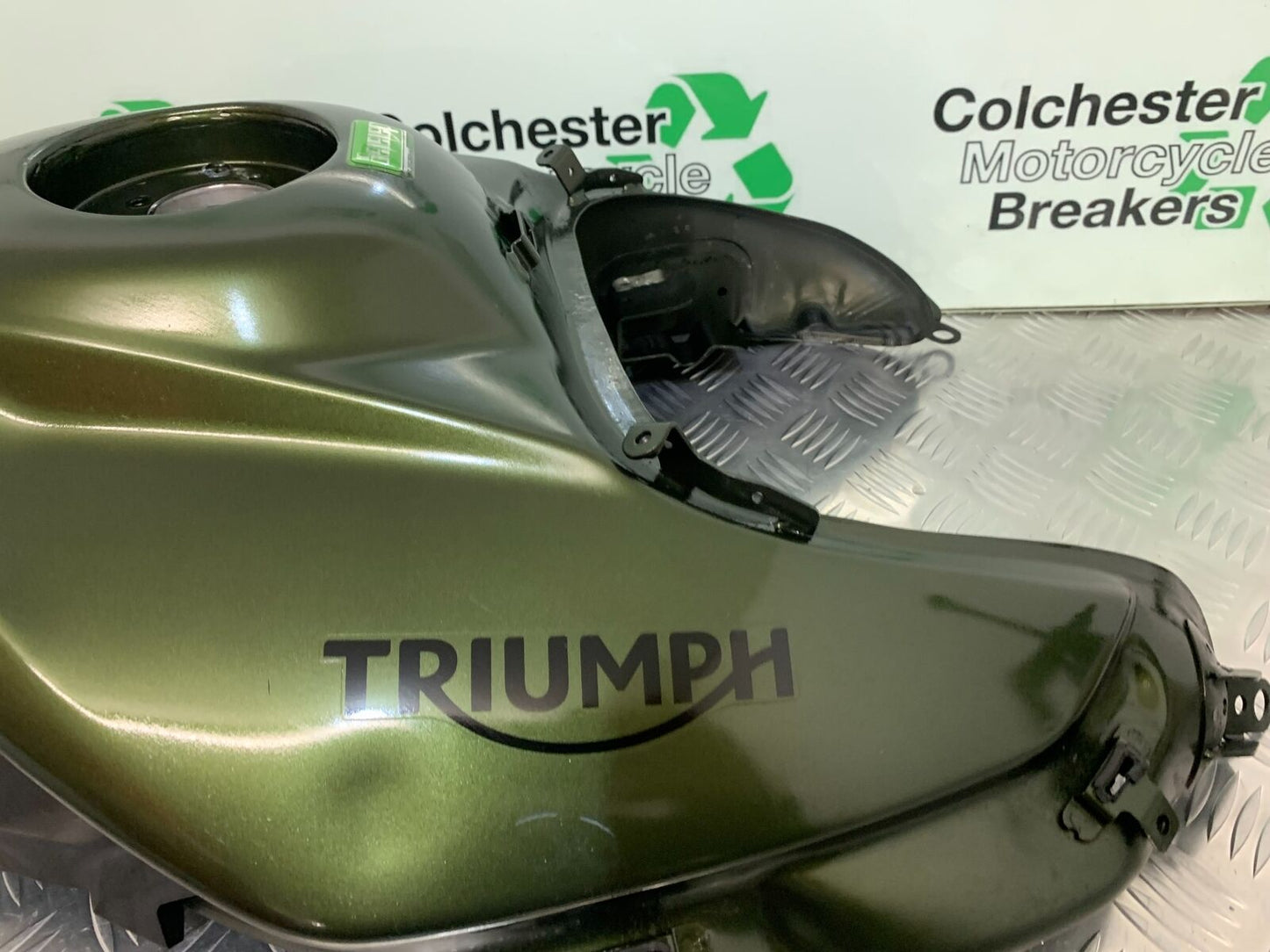 TRIUMPH TIGER 800 XCA PETROL TANK  YEAR 2015-2017 (STOCK 940)