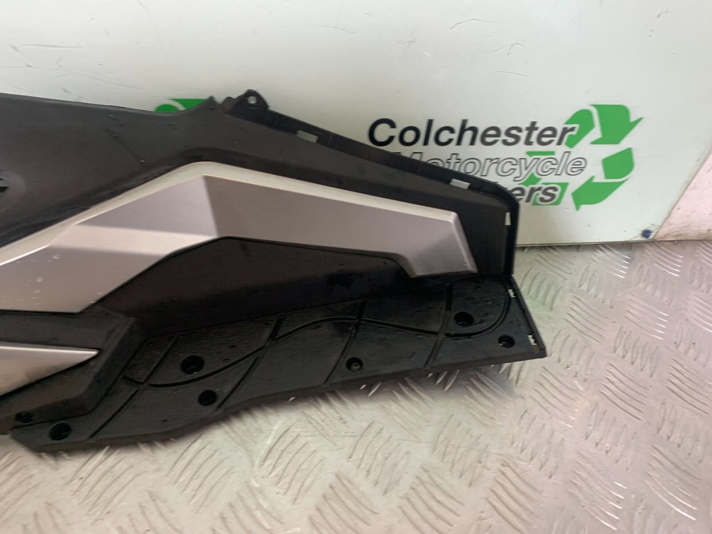 MOTORINI MISANO SXI 125 RIGHT FOOTBOARD  YEAR 2022 (CMB1078)