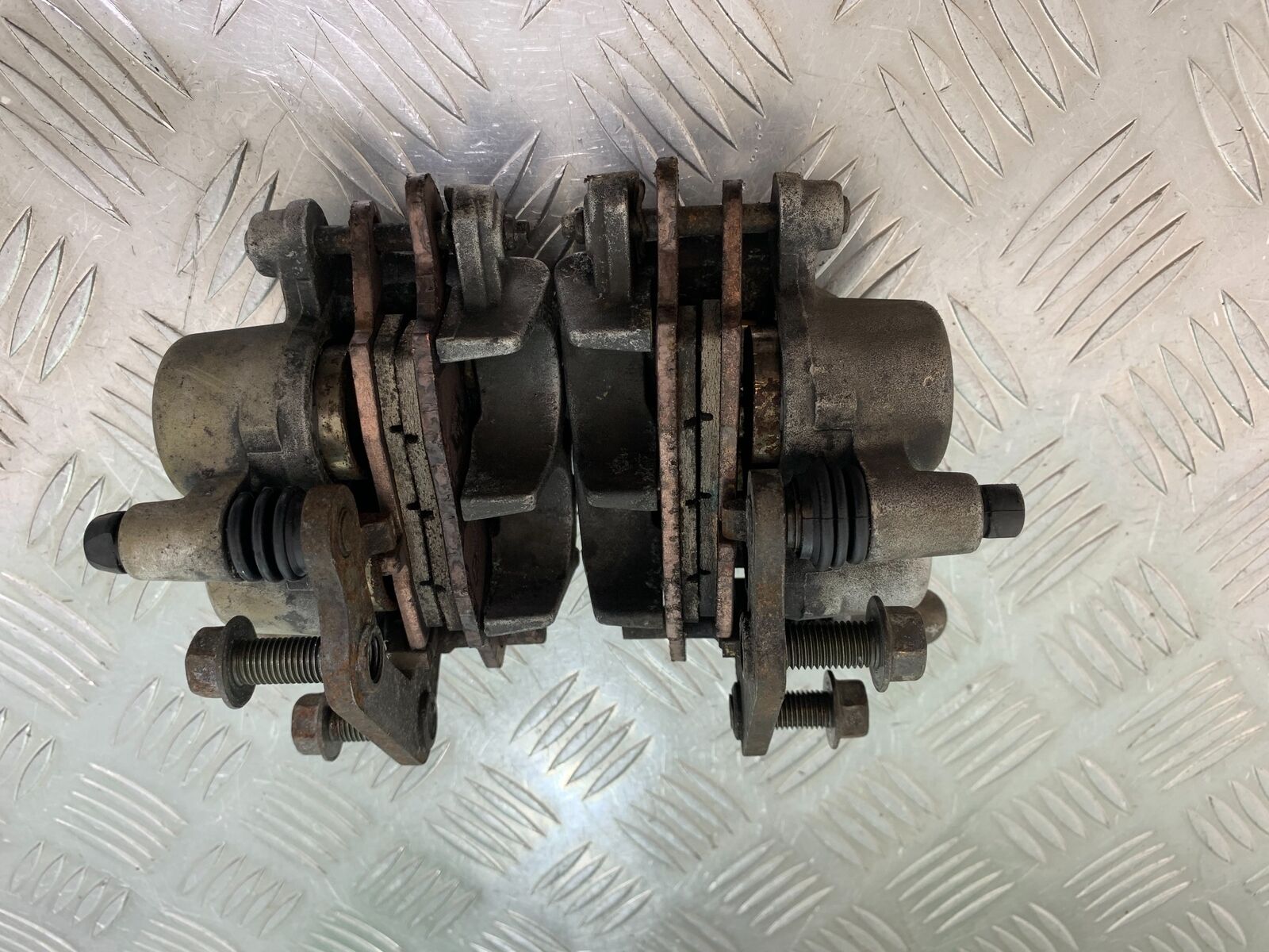 SUZUKI SV650 SV 650 FRONT CALIPERS  YEAR 2003-2006 (CMB1024)