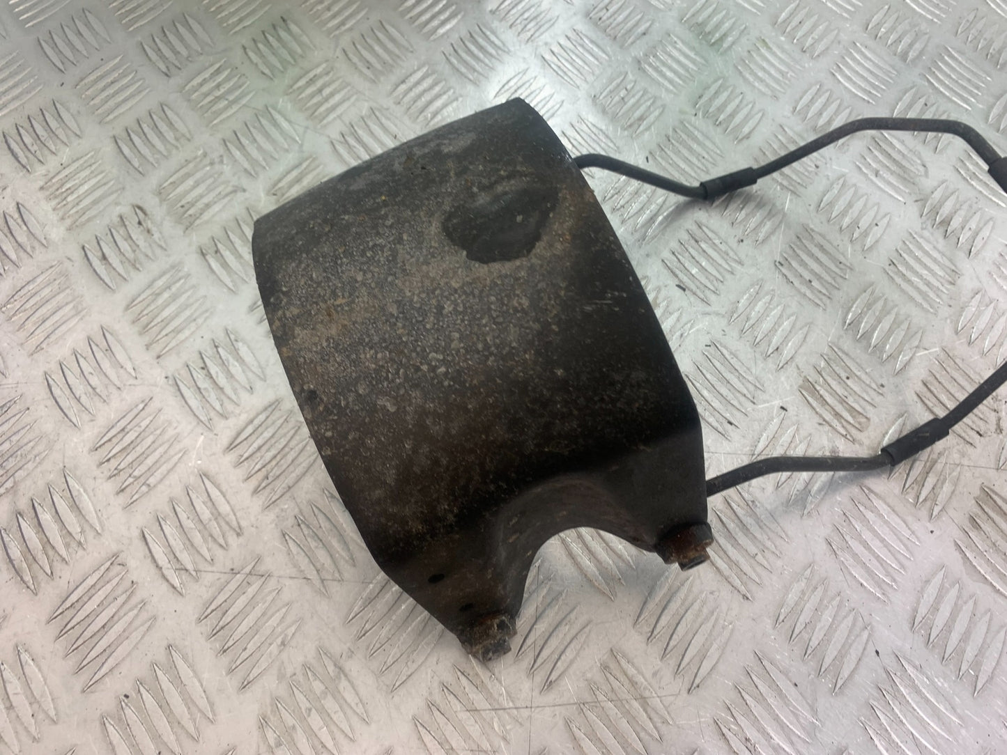 HONDA VTX1300 S-6 FRONT MUDGUARD BRACKET  YEAR 2004-09 (CMB1159)