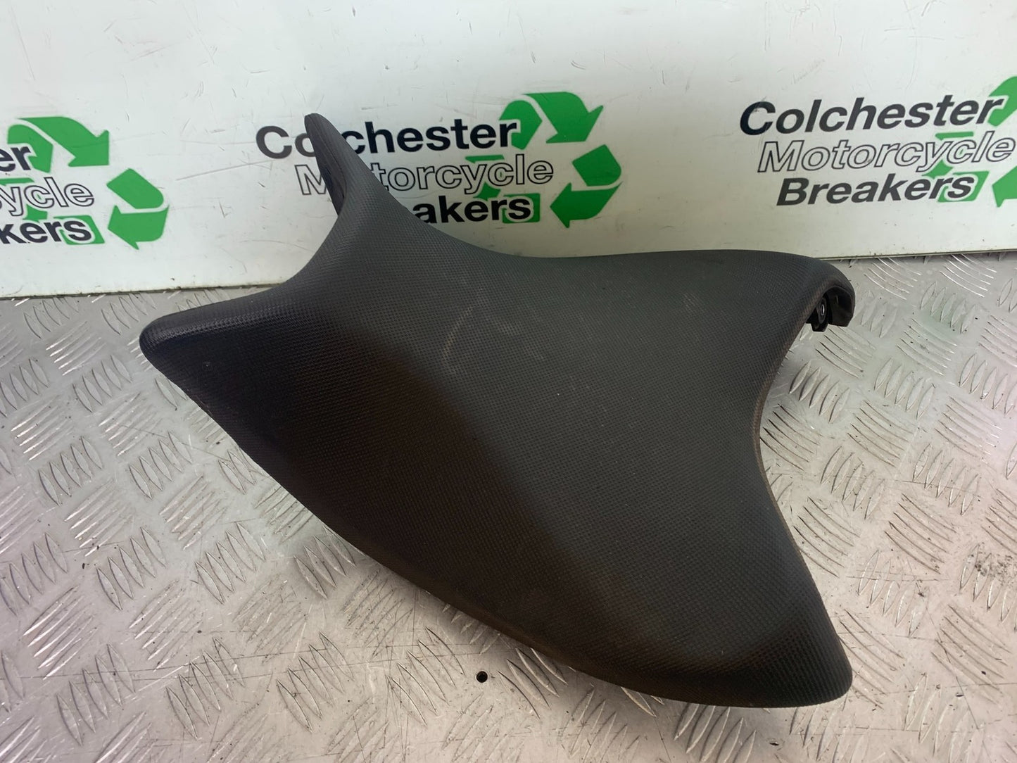 HONDA NC750 NC 750 X DCT FRONT SEAT NO HOLES  YEAR 2019 (CMB1223)