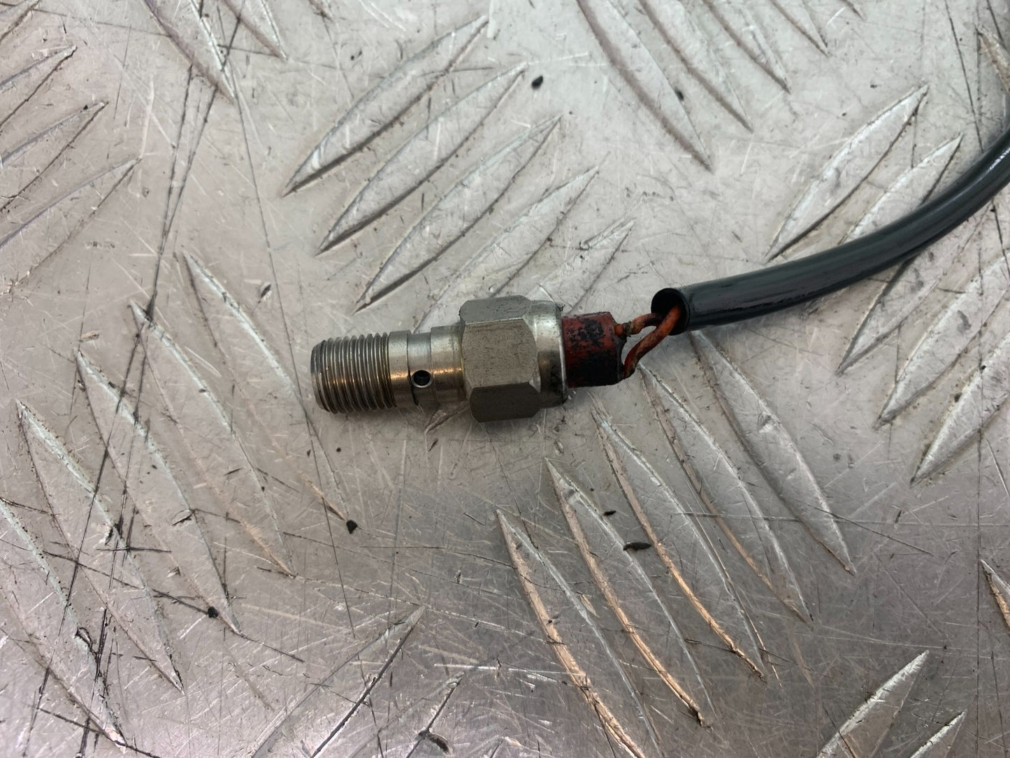 APRILIA RSV4 FACTORY BRAKE LIGHT SWITCH   YEAR 2009-2012 (CMB1224)